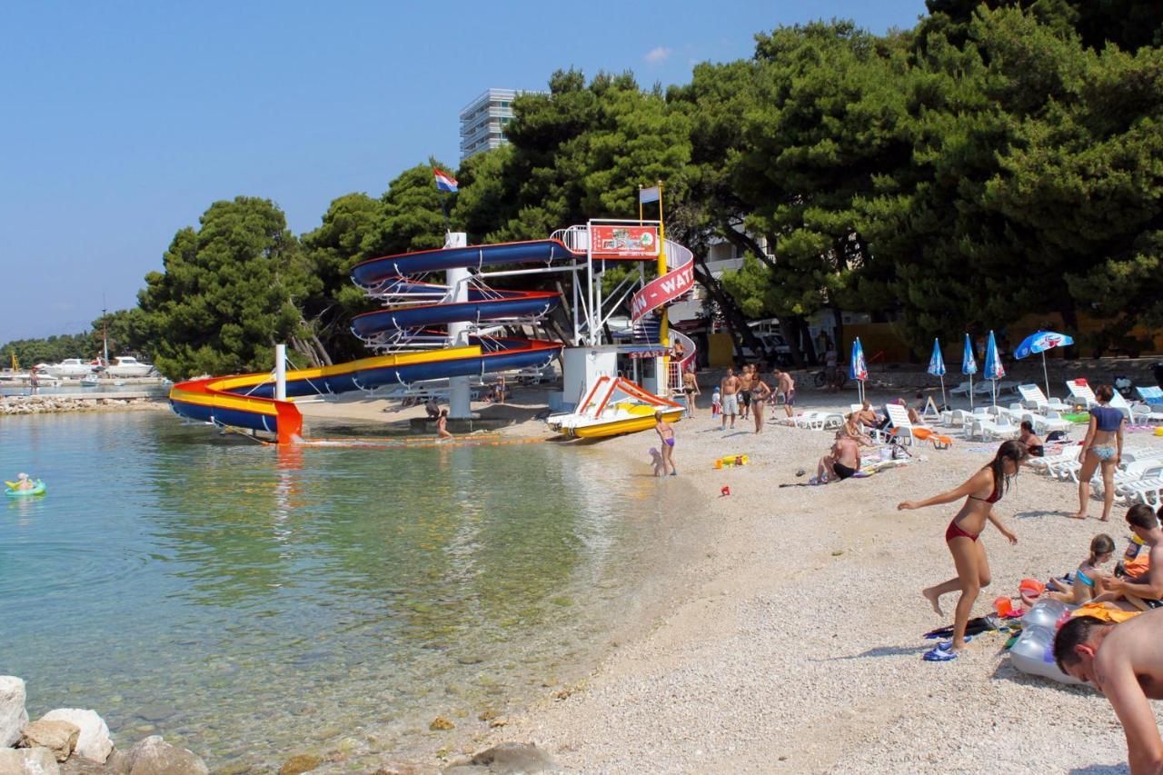 With A Parking Space - 18170 Apartma Makarska