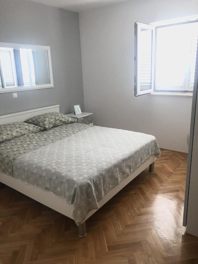 With A Parking Space - 18170 * Makarska